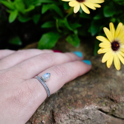Rings Milk & Moon Ring