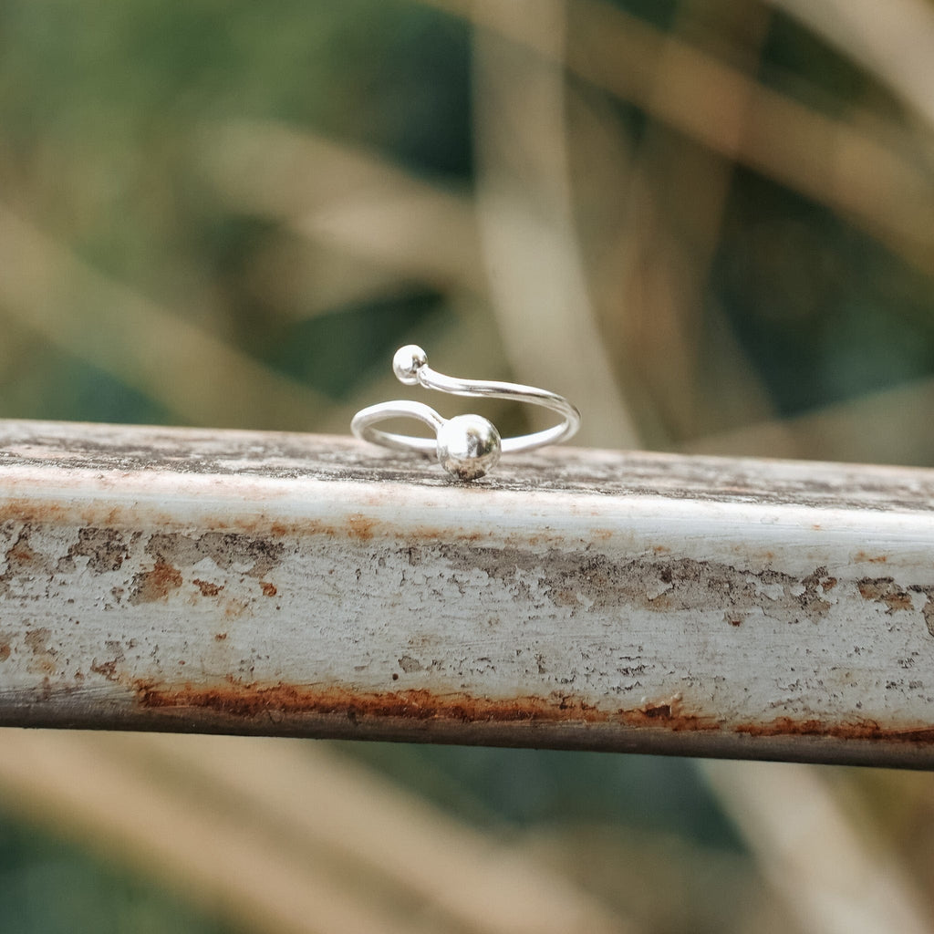 Rings Silent Form Ring